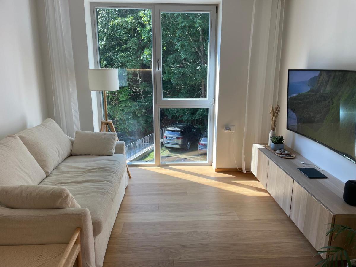 Sunny Apartment With Forest View Juodkrantė Eksteriør billede